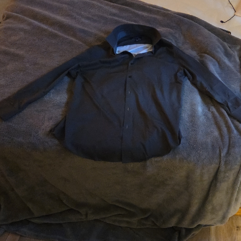 Report Collection Premium Black Shirt